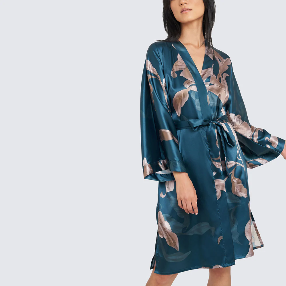 Ayame Short Kimono Robe