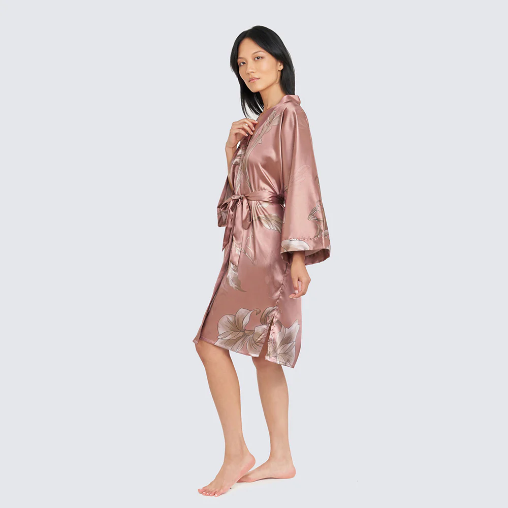 Ayame Short Kimono Robe 18 Ayame Short Kimono Robe