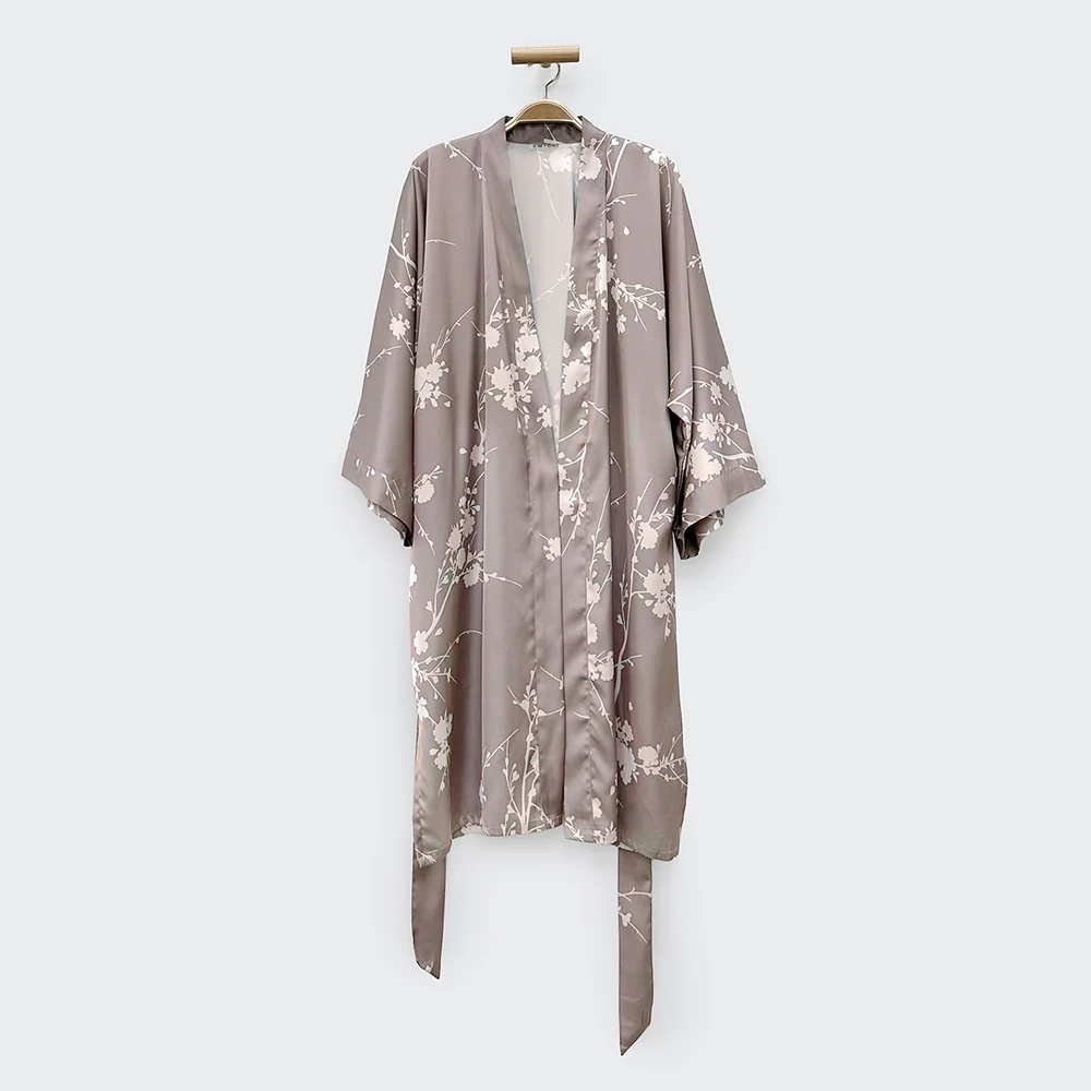 Emi Short Kimono Robe