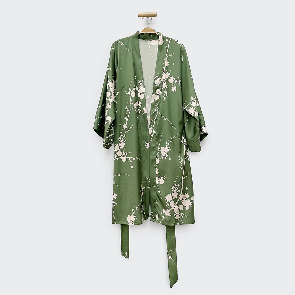 Emi Short Kimono Robe
