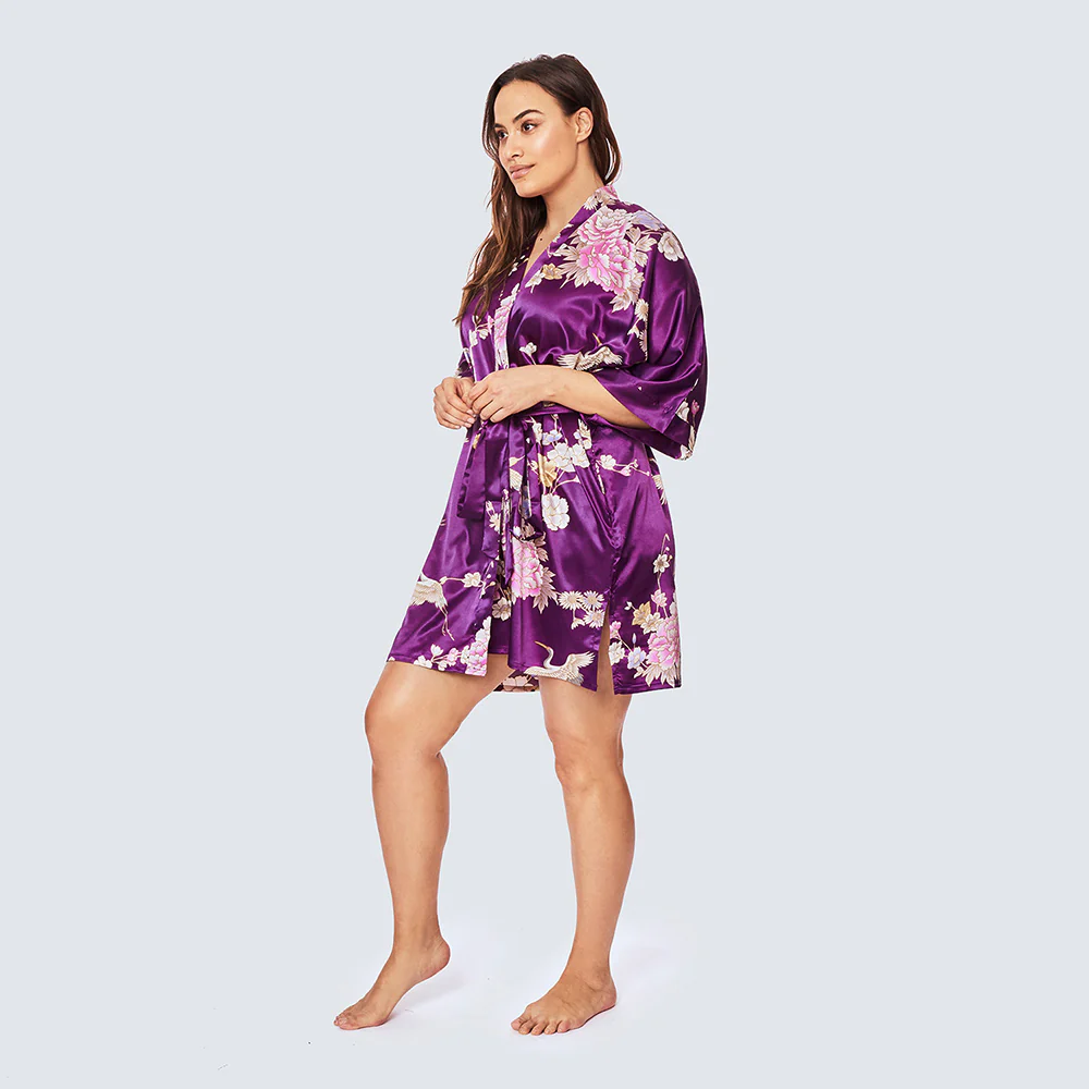 Chrysanthemum & Crane Short Kimono Robe (Plus Size)