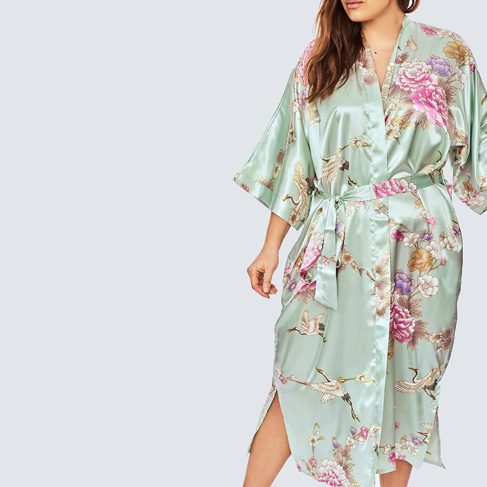 Chrysanthemum & Crane Long Kimono Robe (Plus Size) 12 Chrysanthemum & Crane Long Kimono Robe (Plus Size)