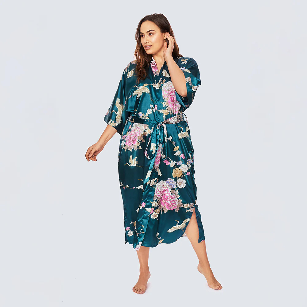 Chrysanthemum & Crane Long Kimono Robe (Plus Size) 17 Chrysanthemum & Crane Long Kimono Robe (Plus Size)