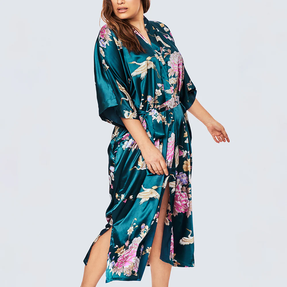 Chrysanthemum & Crane Long Kimono Robe (Plus Size) 20 Chrysanthemum & Crane Long Kimono Robe (Plus Size)