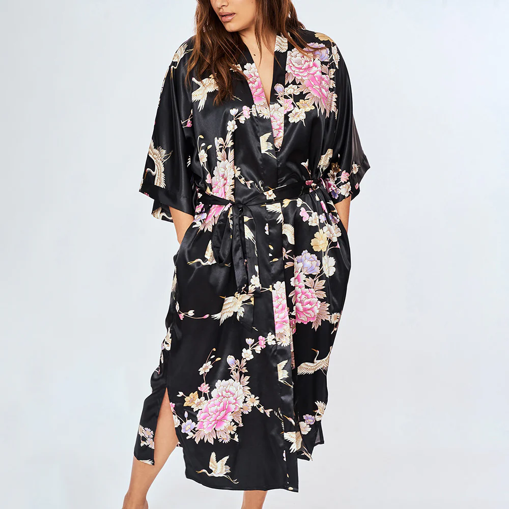 Chrysanthemum & Crane Long Kimono Robe (Plus Size) 4 Chrysanthemum & Crane Long Kimono Robe (Plus Size)