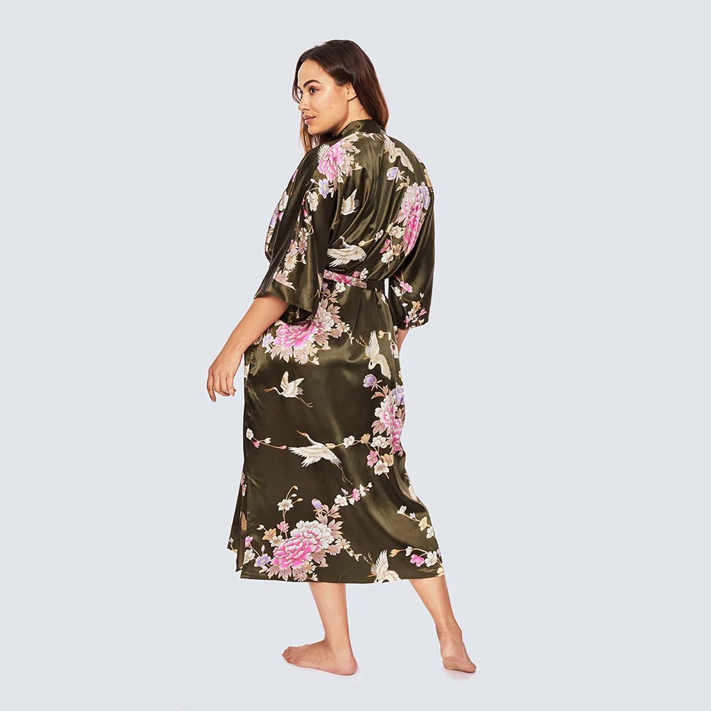 Chrysanthemum & Crane Long Kimono Robe (Plus Size) 7 Chrysanthemum & Crane Long Kimono Robe (Plus Size)