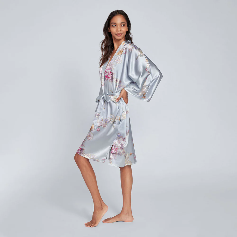 Chrysanthemum & Crane Short Kimono Robe 11 Chrysanthemum & Crane Short Kimono Robe
