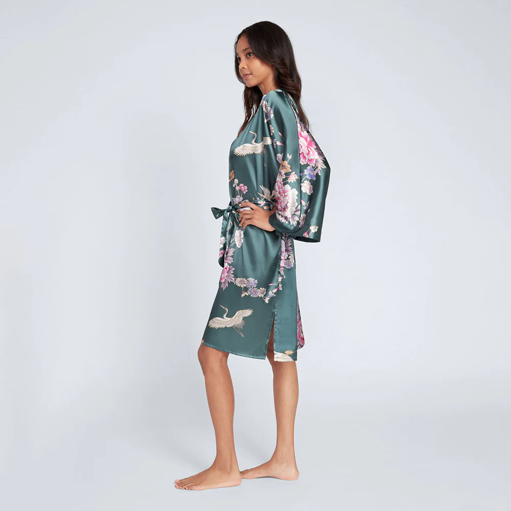 Chrysanthemum & Crane Short Kimono Robe 13 Chrysanthemum & Crane Short Kimono Robe