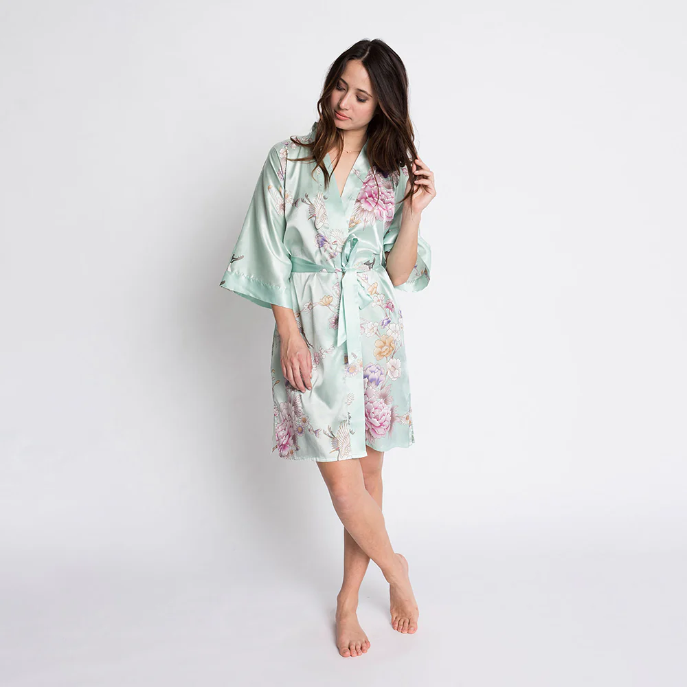 Chrysanthemum & Crane Short Kimono Robe 17 Chrysanthemum & Crane Short Kimono Robe