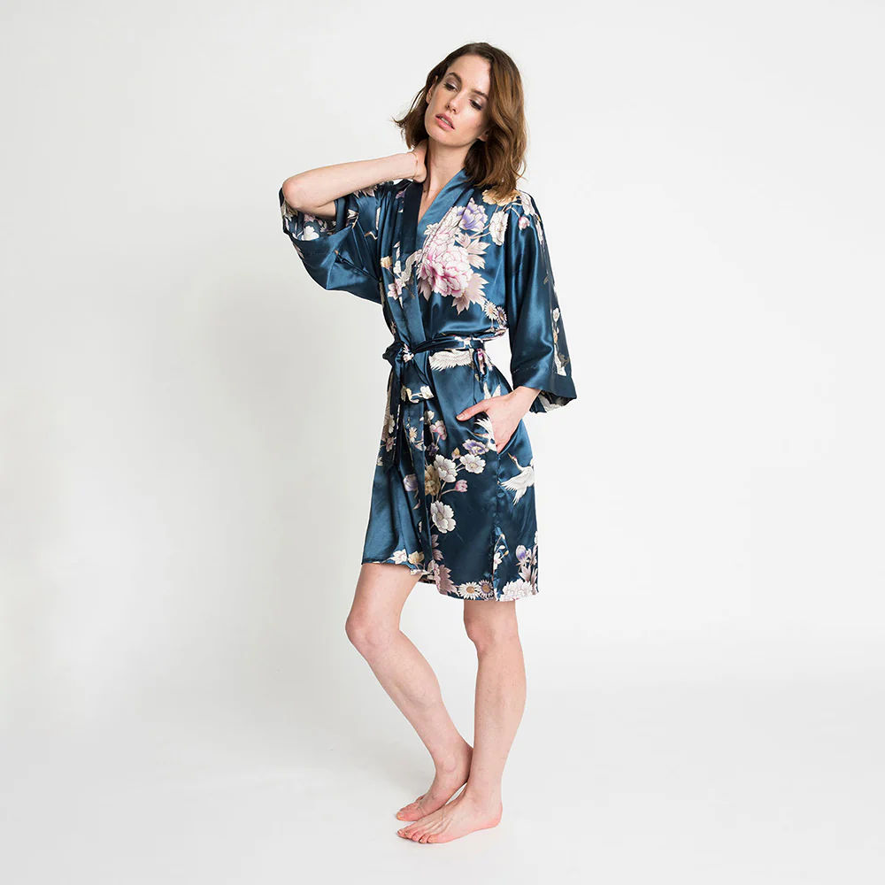 Chrysanthemum & Crane Short Kimono Robe 20 Chrysanthemum & Crane Short Kimono Robe