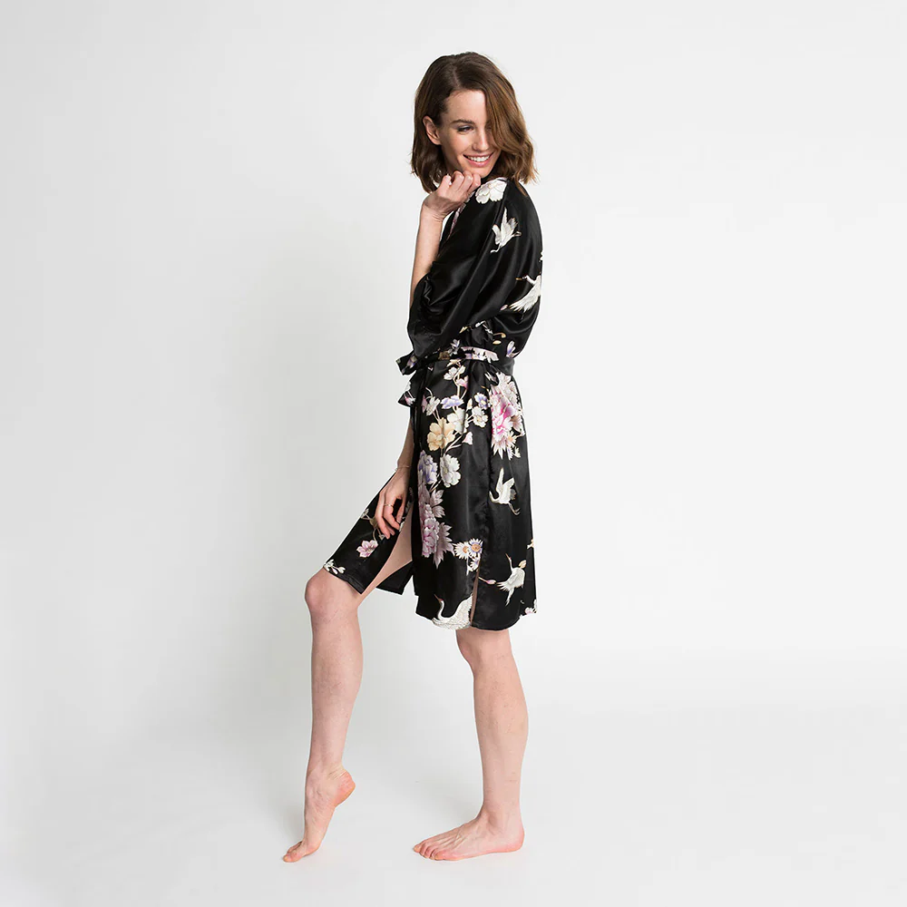 Chrysanthemum & Crane Short Kimono Robe 3 Chrysanthemum & Crane Short Kimono Robe