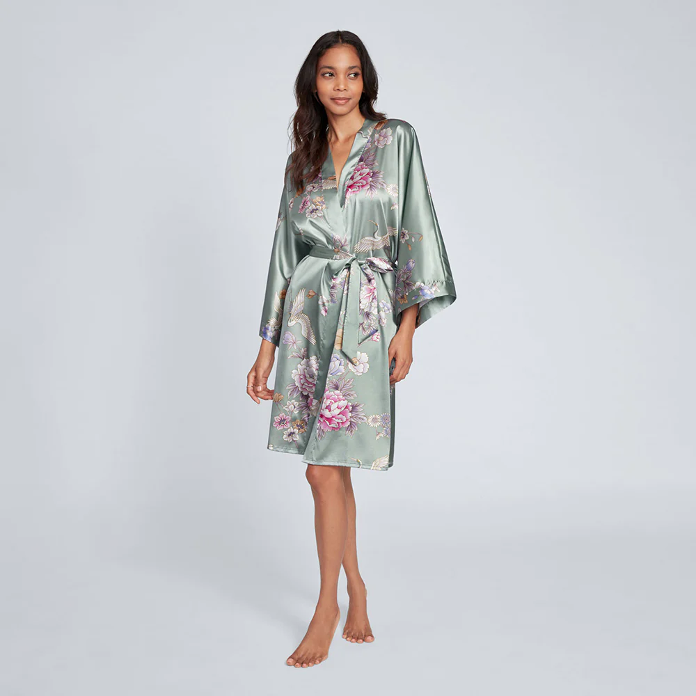 Chrysanthemum & Crane Short Kimono Robe 30 Chrysanthemum & Crane Short Kimono Robe