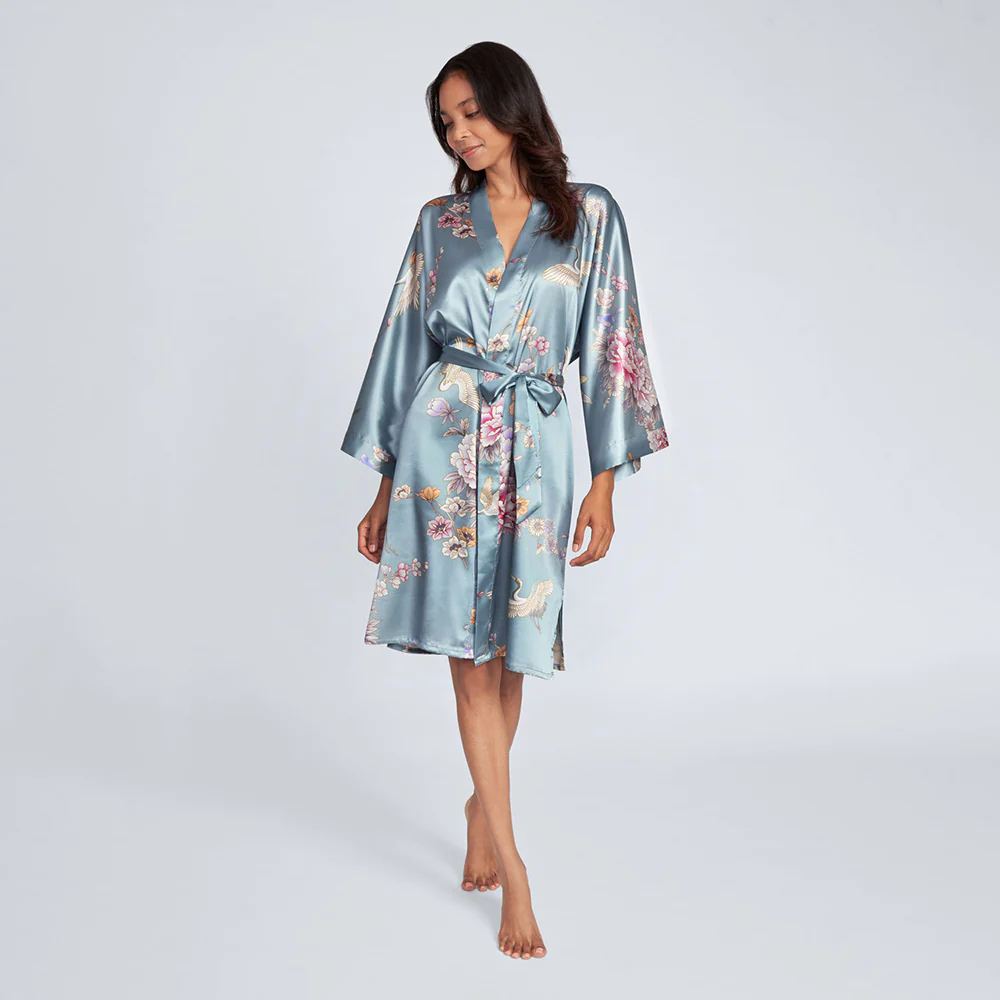 Chrysanthemum & Crane Short Kimono Robe 32 Chrysanthemum & Crane Short Kimono Robe