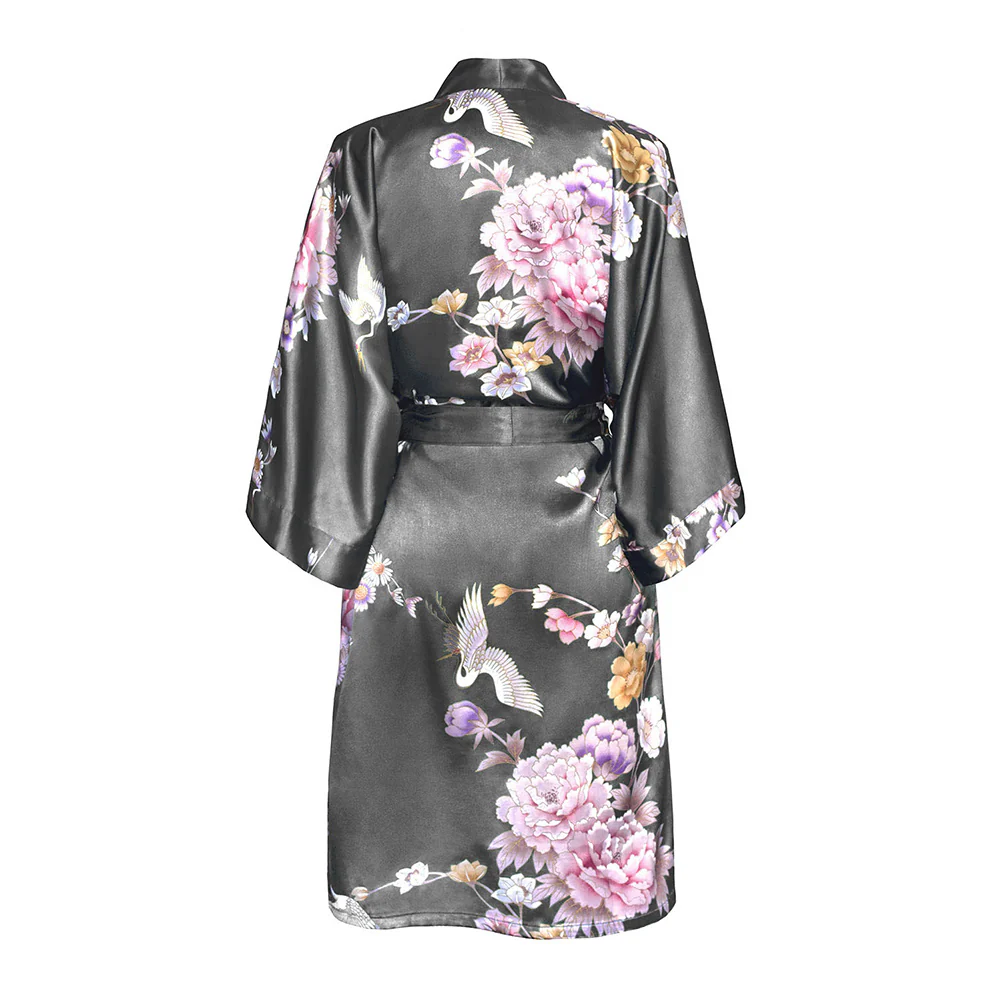 Chrysanthemum & Crane Short Kimono Robe 46 Chrysanthemum & Crane Short Kimono Robe