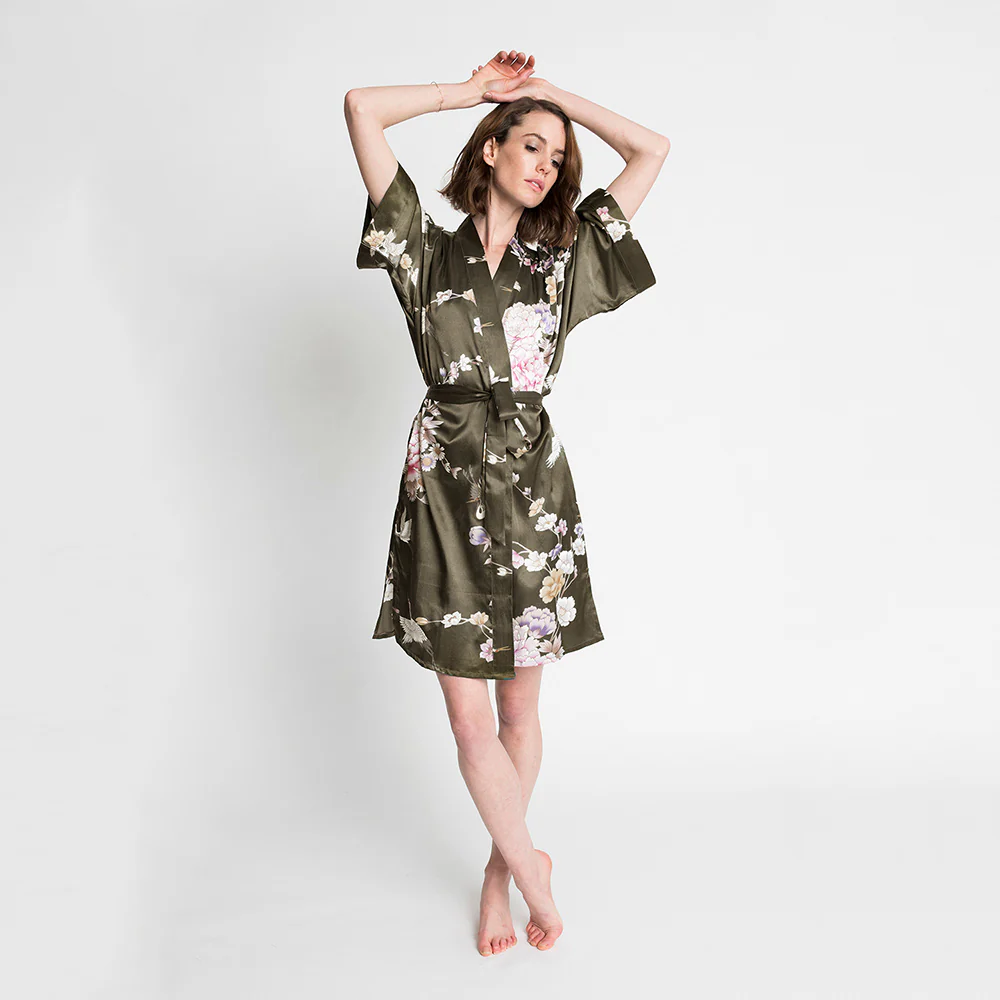 Chrysanthemum & Crane Short Kimono Robe 7 Chrysanthemum & Crane Short Kimono Robe
