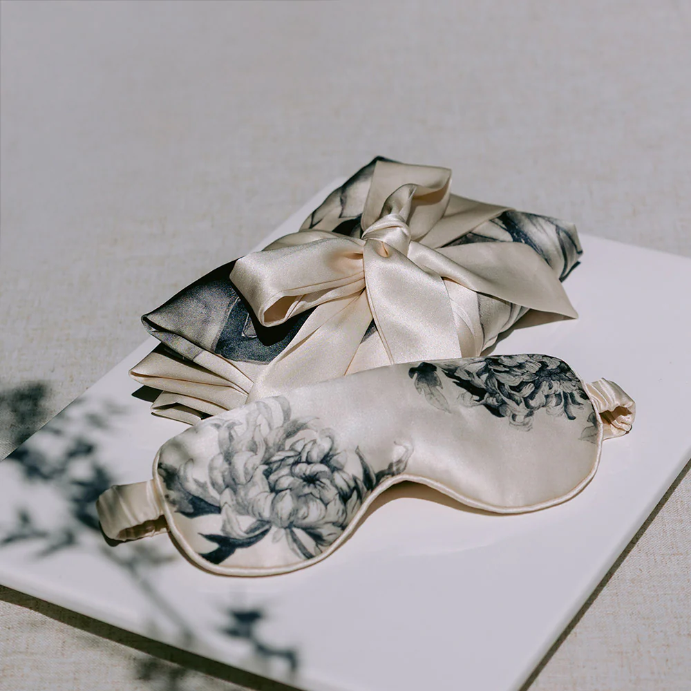 Washable Silk Kiku Self Care Set