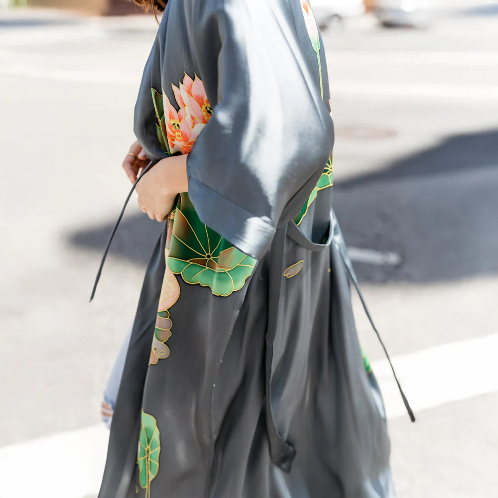 Silk Handpainted Crane Long Kimono Robe