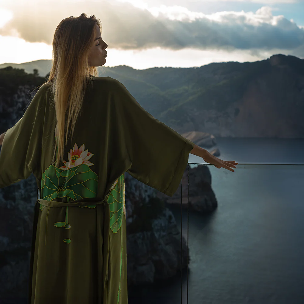 Silk Handpainted Crane Long Kimono Robe